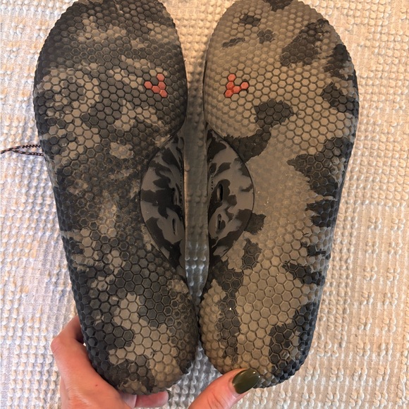 VivoBareFoot - Picture 2 of 3